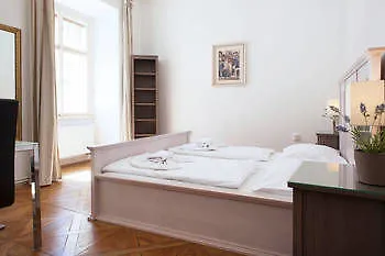 Selinor Old Town Apartament *